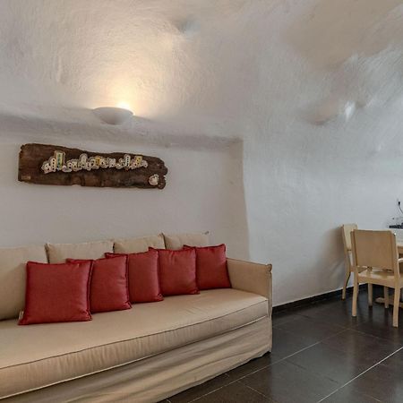 סנטוריני Aroma Suites מראה חיצוני תמונה