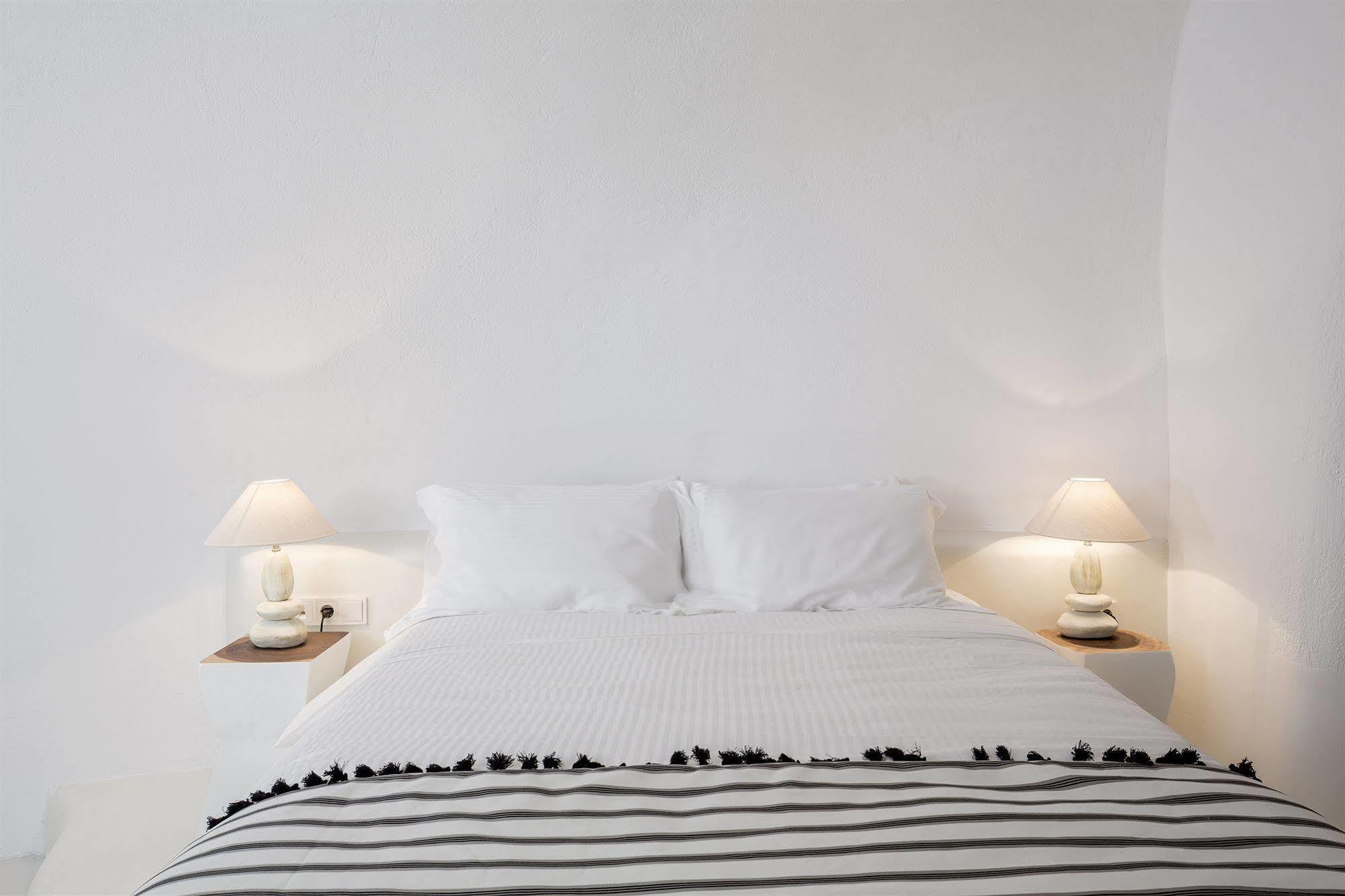 סנטוריני Aroma Suites מראה חיצוני תמונה